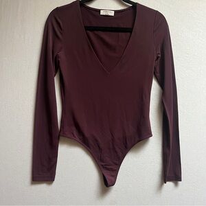 Babaton Elegant Burgundy Long Sleeve Bodysuit Sz S